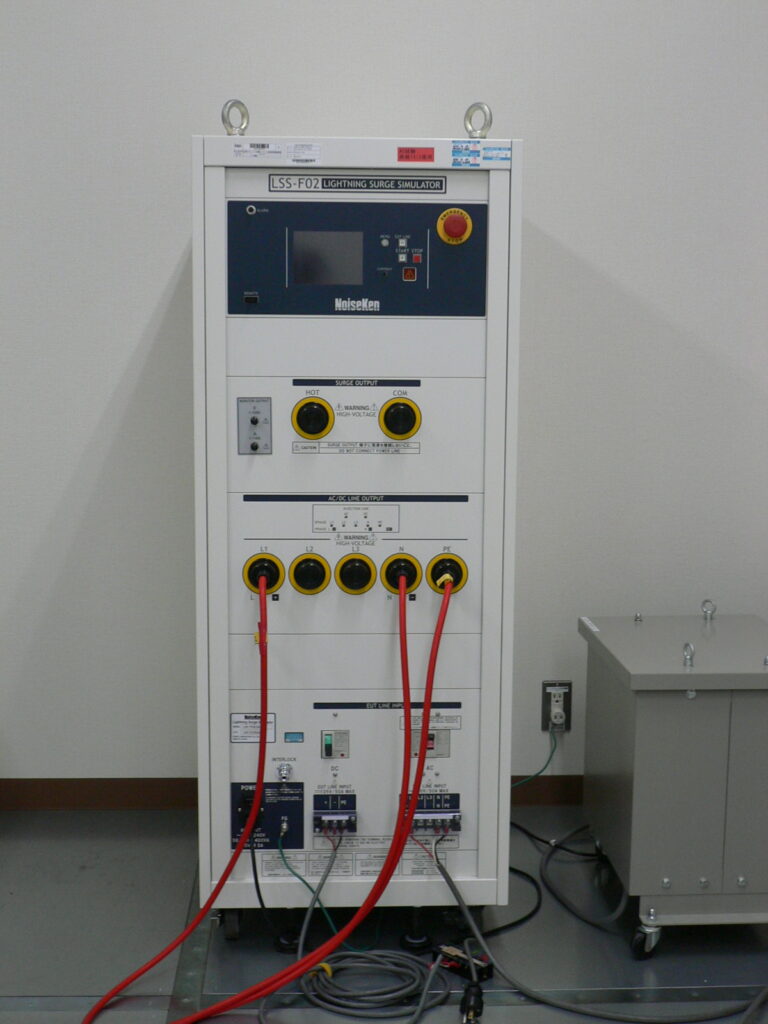 雷サージイミュニティ試験器
