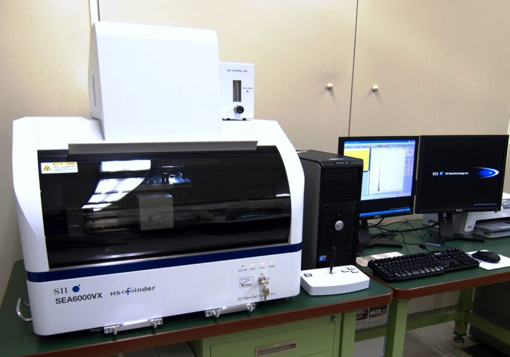 微小部蛍光X線分析装置（XRF）