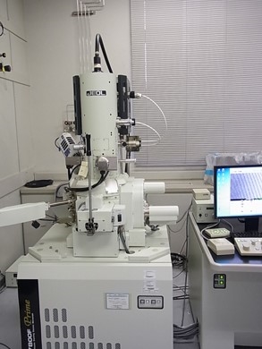 走査電子顕微鏡（SEM）