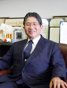 藤嶋昭室長
